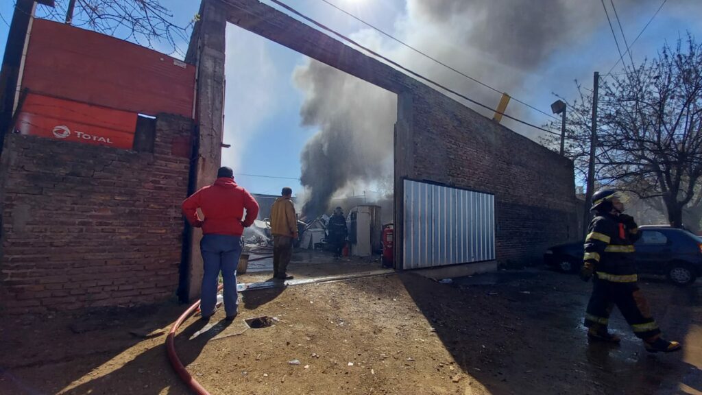 bomberos incendio ocampo provincias unidas