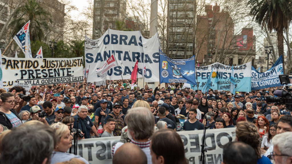 movilizacion obras sanitarias plaza