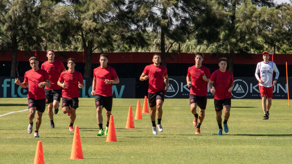 entrenamiento Newells jugadores