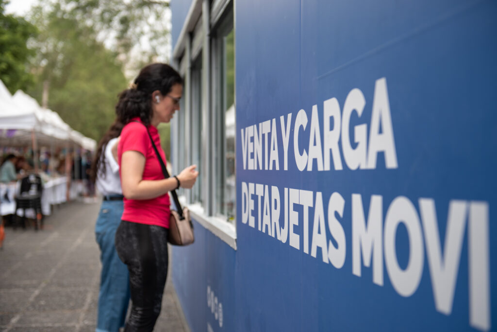 puesto de recarga movi