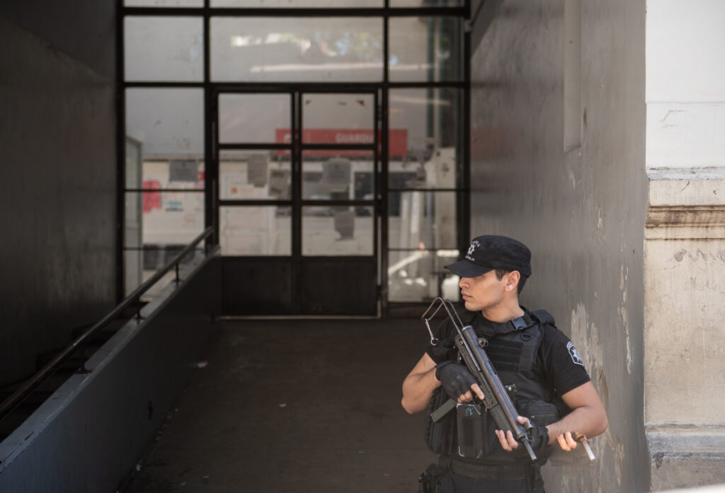 guardia custodiada hospital provincial