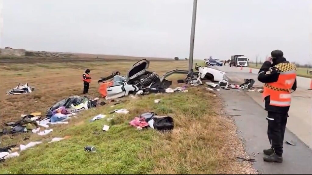 Tres muertos y un herido grave en accidente en autopista Rosario-Córdoba
