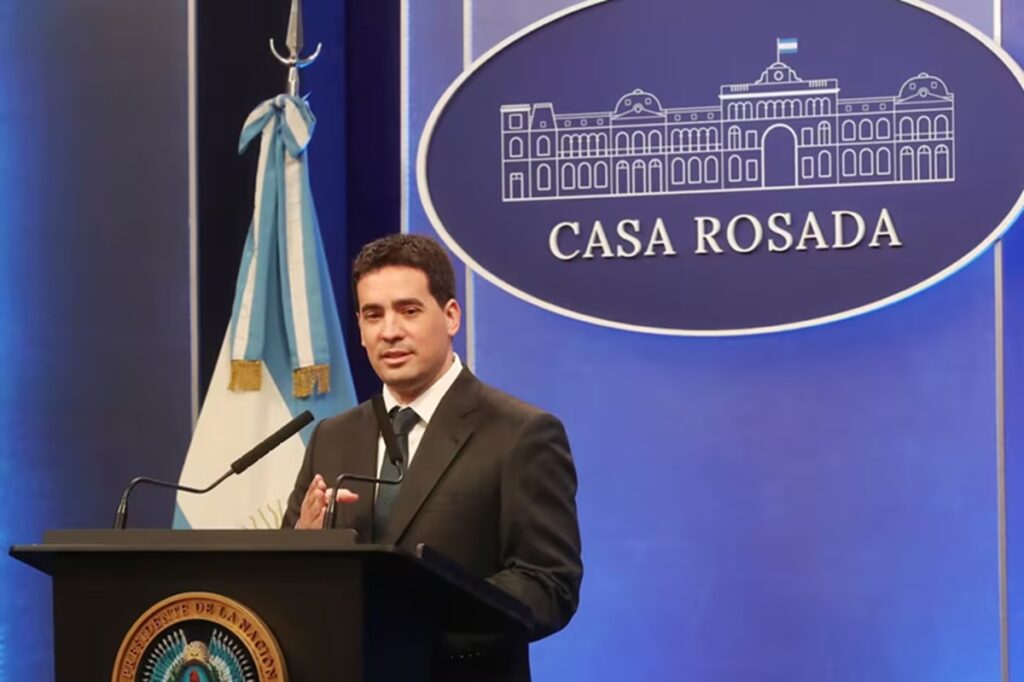 Adrian Ravier habló de la cantidad de extranjeros en universidades