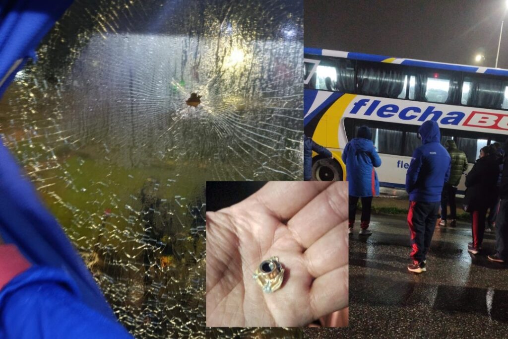 Colectivo detenido por balas.