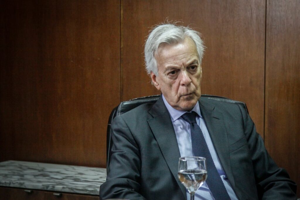 La salida del juez Martín Irurzun de Comodoro Py alivia al Gobierno frente a la denuncia penal por entorpecimiento que enfrenta Manuel Adorni.