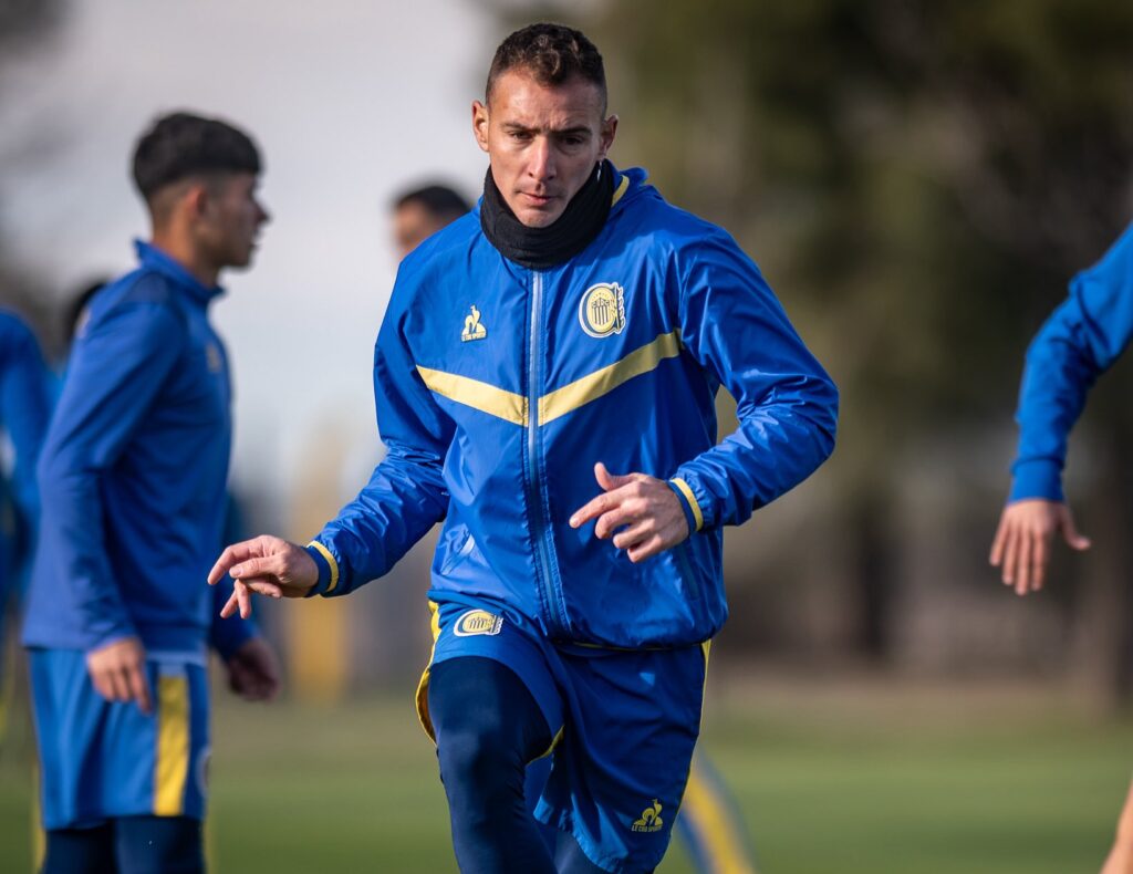 Marco viene de una gran pretemporada, pero el hincha canalla deberá esperar un poco más para verlo en cancha.